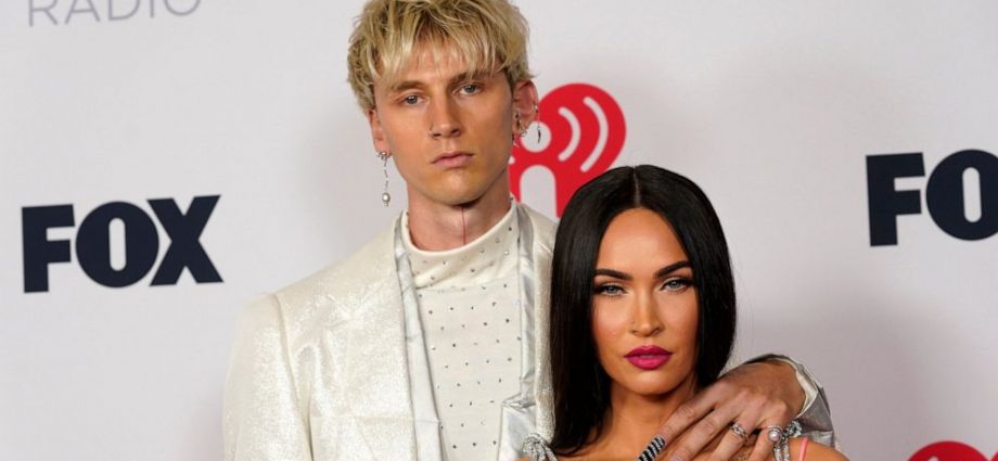 MeganFox&MGK, Nextareas